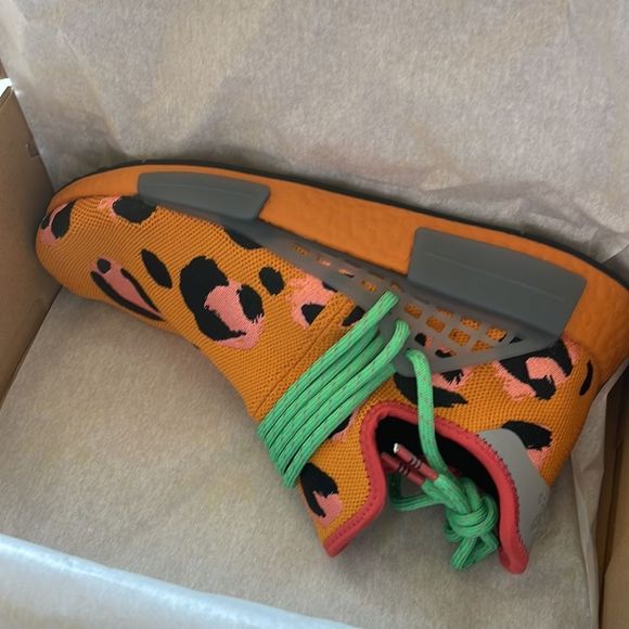 Pharrell Williams x HU NMD - Picture 3 of 6